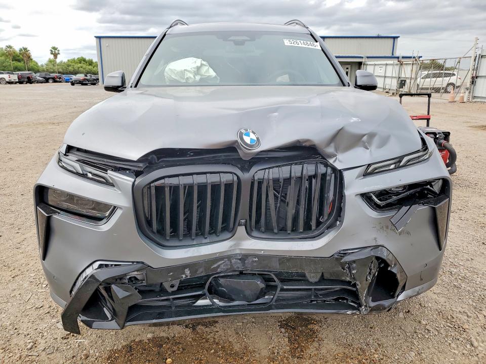 2027 BMW X7 VIN 5UX23EM06V9439762 COPART salvage auction — FRONT END, TX - SALVAGE VEHICLE TITLE (P), sold $63,000 on 2026-07-15 (photo 5)
