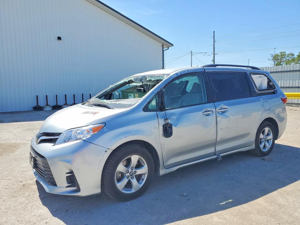 2020 Toyota Sienna VIN 5TDKZ3DC6LS032960 COPART salvage auction — SIDE, Ia - Cert Of Title-Salvage Title, sold $6,800 on 2026-07-24 (photo 1)