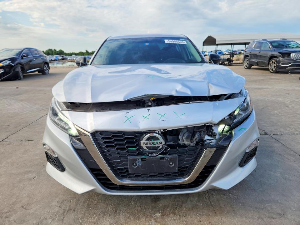2019 Nissan Altima VIN 1N4BL4CW8KC251802 COPART salvage auction — FRONT END, Tx - Certificate Of Title, sold $5,400 on 2026-07-09 (photo 5)