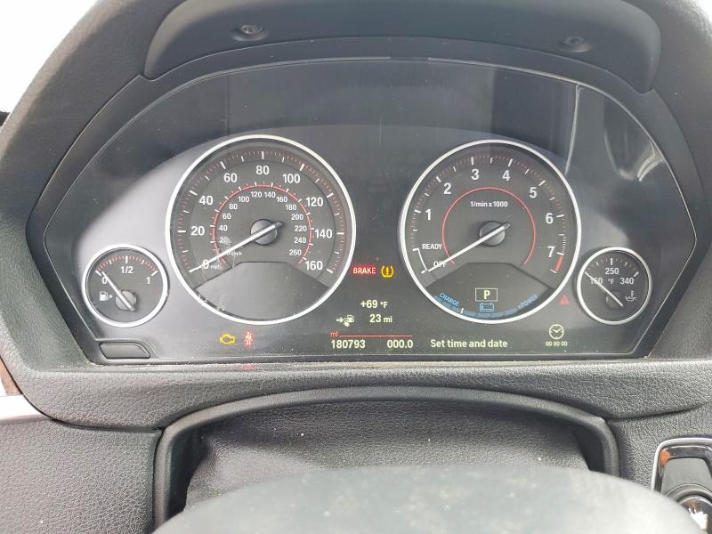 2017 BMW 3er VIN WBA8E1C59HK895244 COPART salvage auction — NORMAL WEAR, Ca - Dis/Dlr/Exp Only Clean Title, sold $2,850 on 2026-07-27 (photo 9)