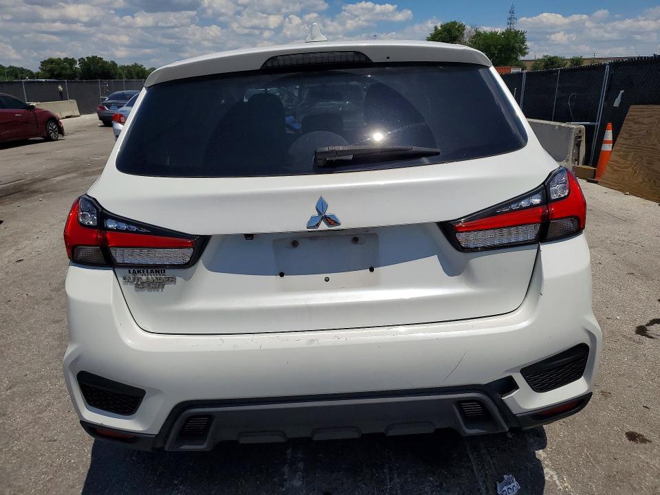 2020 Mitsubishi Outlander VIN JA4AP3AU6LU016729 COPART salvage auction — MINOR DENT/SCRATCHES, Fl - Dealer Only Clean Title (P), sold $4,700 on 2026-07-09 (photo 6)
