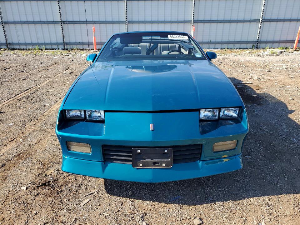 1992 Chevrolet Camaro VIN 1G1FP33E0NL162935 COPART salvage auction — REAR END, Il - Salvage Certificate, sold $4,400 on 2026-07-03 (photo 5)