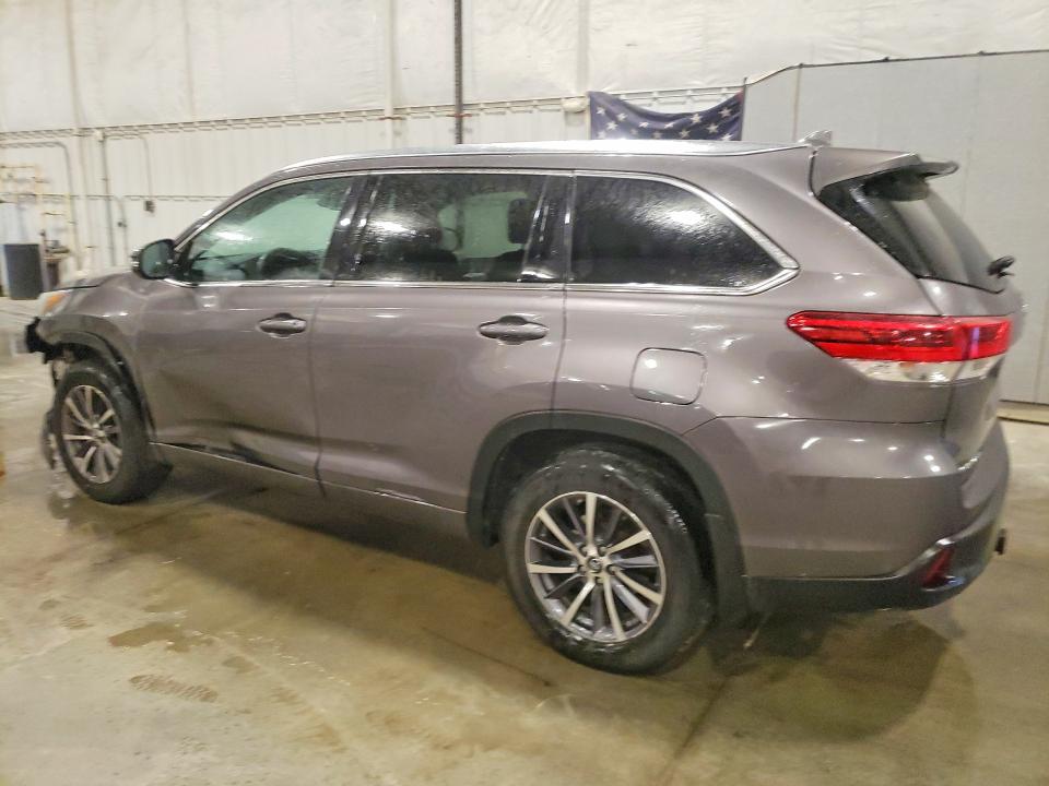 2017 Toyota Highlander VIN 5TDJZRFH7HS472684 COPART salvage auction — FRONT END, MN - CERT OF TITLE-SALVAGE, sold $7,700 on 2026-07-06 (photo 2)
