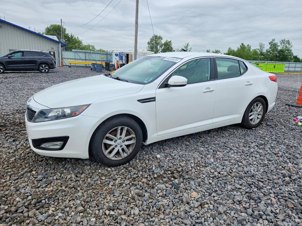 2013 Kia Optima VIN KNAGM4A79D5329520 COPART salvage auction — SIDE, Il - Cert Of Title-Rebuilt, sold $375 on 2026-07-13 (photo 1)