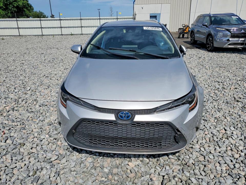 2022 Toyota Corolla VIN JTDEAMDE4NJ051454 COPART salvage auction — SIDE, Fl - Cert Of Title Slvg Rebuildable, sold $5,400 on 2026-07-08 (photo 5)