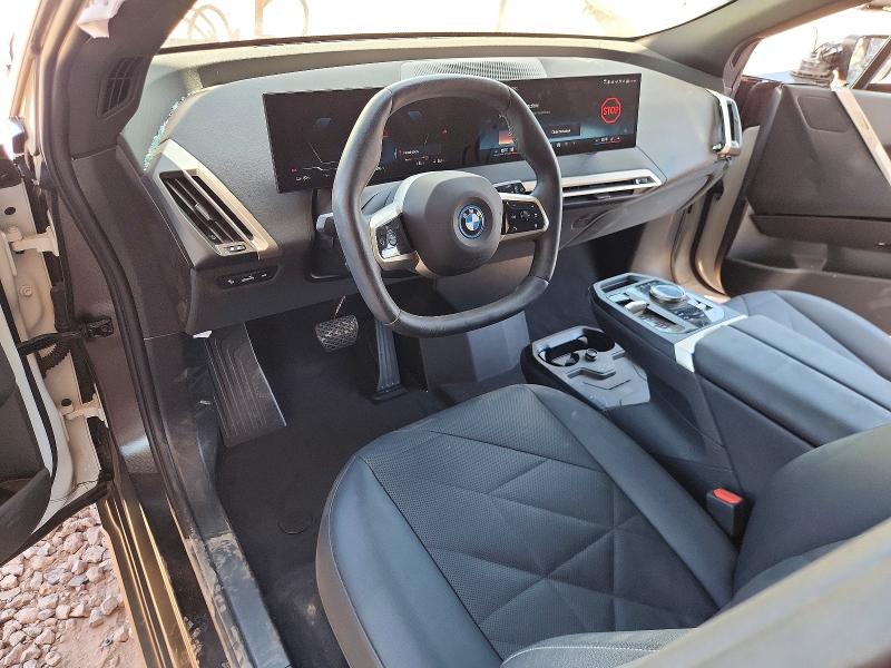 2025 BMW Ix VIN WB523CF08SCT80355 COPART salvage auction — SIDE, Az - Cert Of Title - Salvage, sold $18,700 on 2026-07-16 (photo 8)