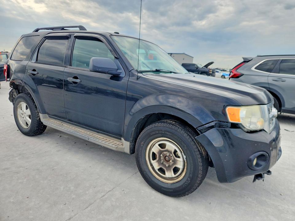 2010 Ford Escape VIN 1FMCU9DG6AKC17079 COPART salvage auction — REAR END, Tx - Salvage Vehicle Title, sold $450 on 2026-07-09 (photo 4)