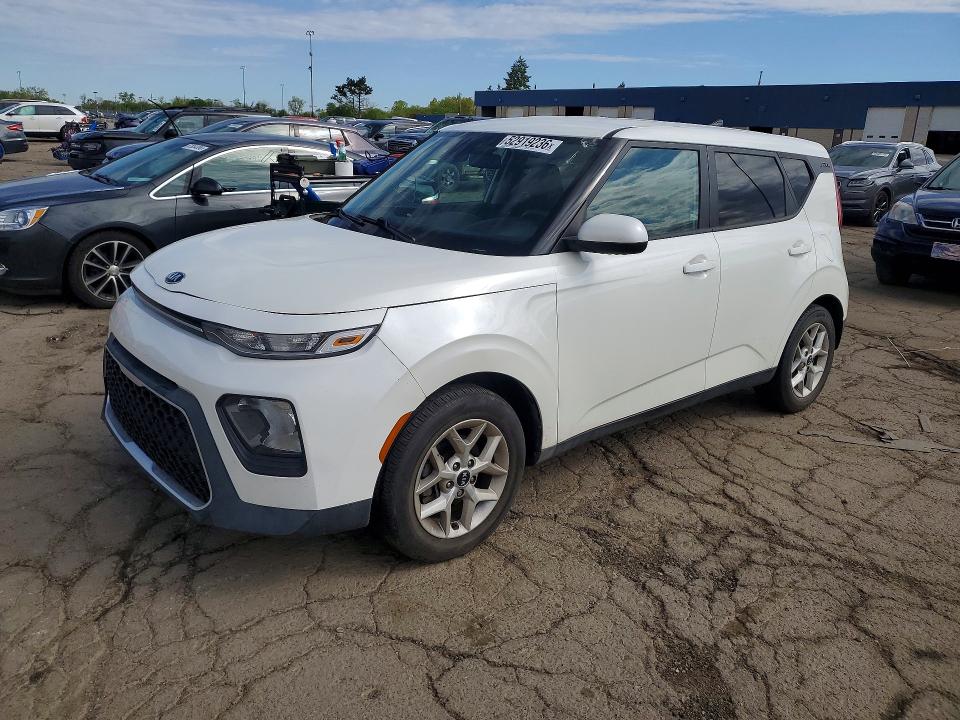 2021 Kia Soul VIN KNDJ23AU8M7765133 COPART salvage auction — FRONT END, Mi - Certificate Of Title, sold $5,800 on 2026-07-10 (photo 1)