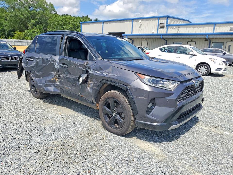 2019 Toyota Rav4 VIN JTMEWRFVXKJ005750 COPART salvage auction — SIDE, Nc - Salvage Certificate Of Title, sold $11,200 on 2026-07-16 (photo 4)