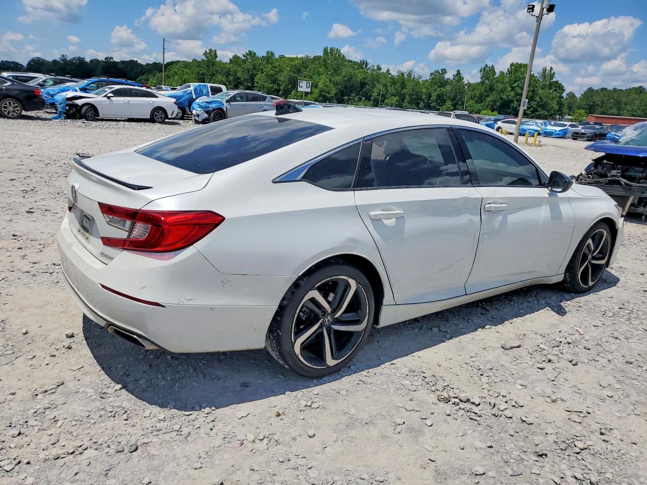 2022 Honda Accord VIN 1HGCV1F37NA101156 COPART salvage auction — Front End, AL - CERT OF TITLE-SALVAGE TITLE, sold $7,100 on 2026-06-25 (photo 3)