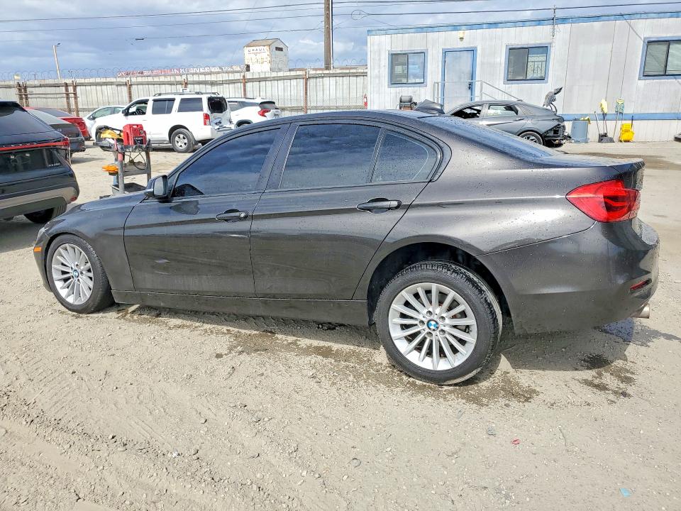 2016 BMW 3er VIN WBA8A9C57GK616964 COPART salvage auction — FRONT END, Ca - Dlr/Dis/Exp Only Salvage Title, sold $650 on 2026-07-06 (photo 2)