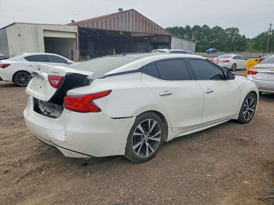 2017 Nissan Maxima VIN 1N4AA6AP9HC437639 COPART salvage auction — REAR END, La - Cert Of Title-Salvage, sold $2,750 on 2026-07-02 (photo 3)
