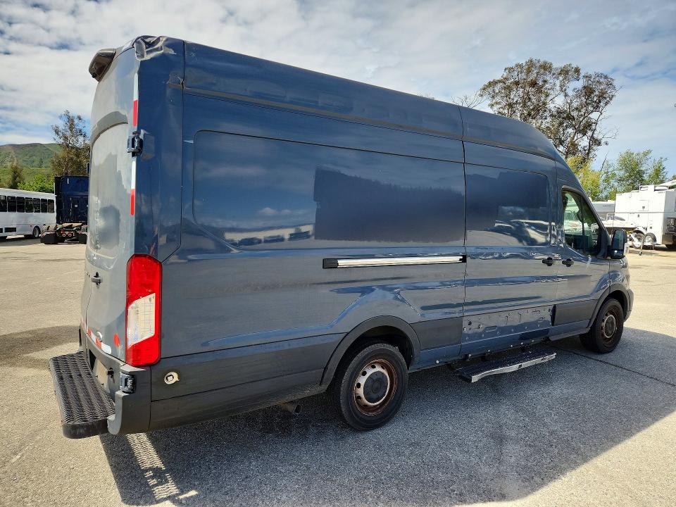 2020 Ford Transit VIN 1FTBR3X83LKB27698 COPART salvage auction — SIDE, CA - CERTIFICATE OF TITLE, sold $17,400 on 2026-07-31 (photo 3)