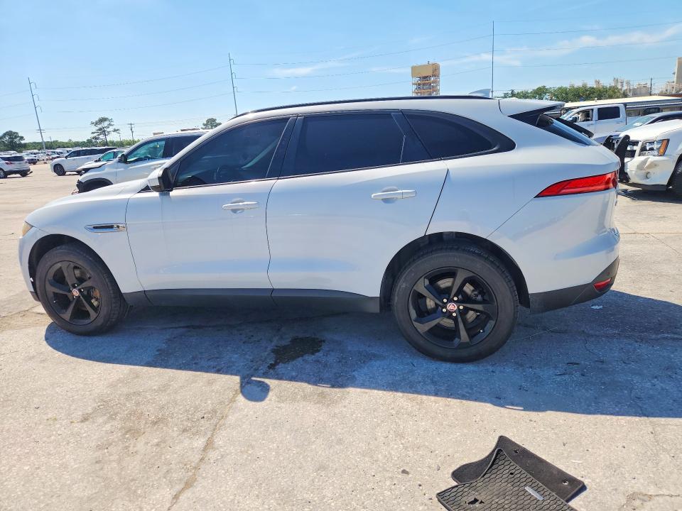 2017 Jaguar F-pace VIN SADCJ2BV1HA069546 COPART salvage auction — MINOR DENT/SCRATCHES, Tx - Salvage Vehicle Title, sold $2,450 on 2026-07-08 (photo 2)