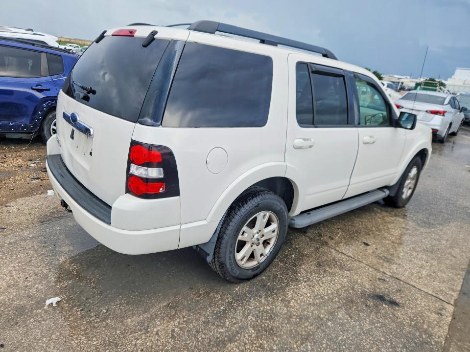 2010 Ford Explorer VIN 1FMEU6DE5AUA30748 COPART salvage auction — MINOR DENT/SCRATCHES, La - Certificate Of Title (P), sold $650 on 2026-07-28 (photo 3)