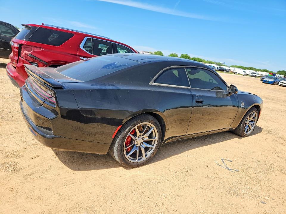 2025 Dodge Charger VIN 2C3CDBDK3SR547477 COPART salvage auction — ENGINE BURN, Tx - Certificate Of Title (P), sold $19,600 on 2026-07-30 (photo 3)