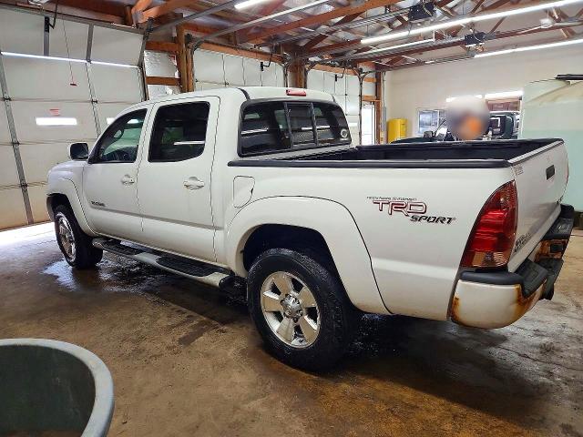 2005 Toyota Tacoma VIN 5TELU42N55Z107683 COPART salvage auction — FRONT END, IL - SALVAGE CERTIFICATE, sold $3,900 on 2026-07-20 (photo 2)
