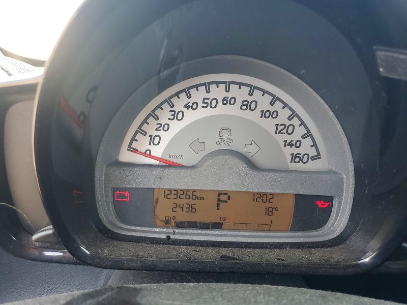 2012 Smart Fortwo VIN WMEEJ3BA1CK574384 COPART salvage auction — MECHANICAL, On - Permit No Brand - Unfit, sold $375 on 2026-07-09 (photo 9)