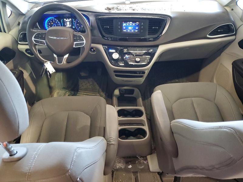2017 Chrysler Pacifica VIN 2C4RC1CG2HR598848 COPART salvage auction — ROOF, Ia - Cert Of Title-Salvage Title, sold $2,650 on 2026-07-18 (photo 8)