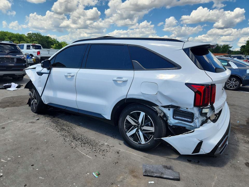2023 Kia Sorento VIN 5XYRL4LC5PG201571 COPART salvage auction — FRONT END, Fl - Certificate Of Destruction, sold $3,750 on 2026-07-08 (photo 2)