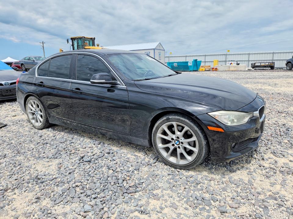 2015 BMW 3 series VIN WBA3B1G57FNT02389 COPART salvage auction — HAIL, Mo - Certificate Of Title, sold $100 on 2026-07-27 (photo 4)