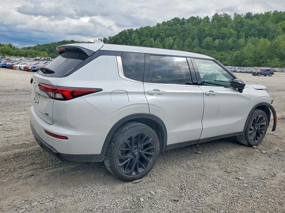 2024 Mitsubishi Outlander VIN JA4J4VA88RZ035589 COPART salvage auction — FRONT END, WV - SALVAGE CERTIFICATE, sold $13,400 on 2026-07-02 (photo 3)