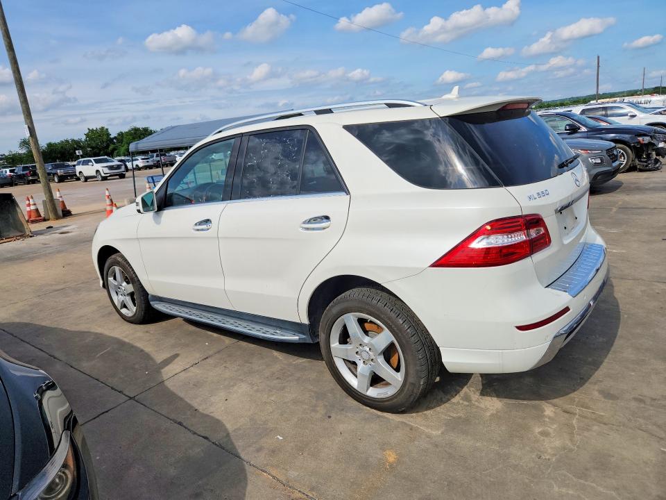 2013 Mercedes-benz M-klasse VIN 4JGDA7DB4DA100925 COPART salvage auction — NORMAL WEAR, Tx - Certificate Of Title, sold $7,800 on 2026-07-09 (photo 2)