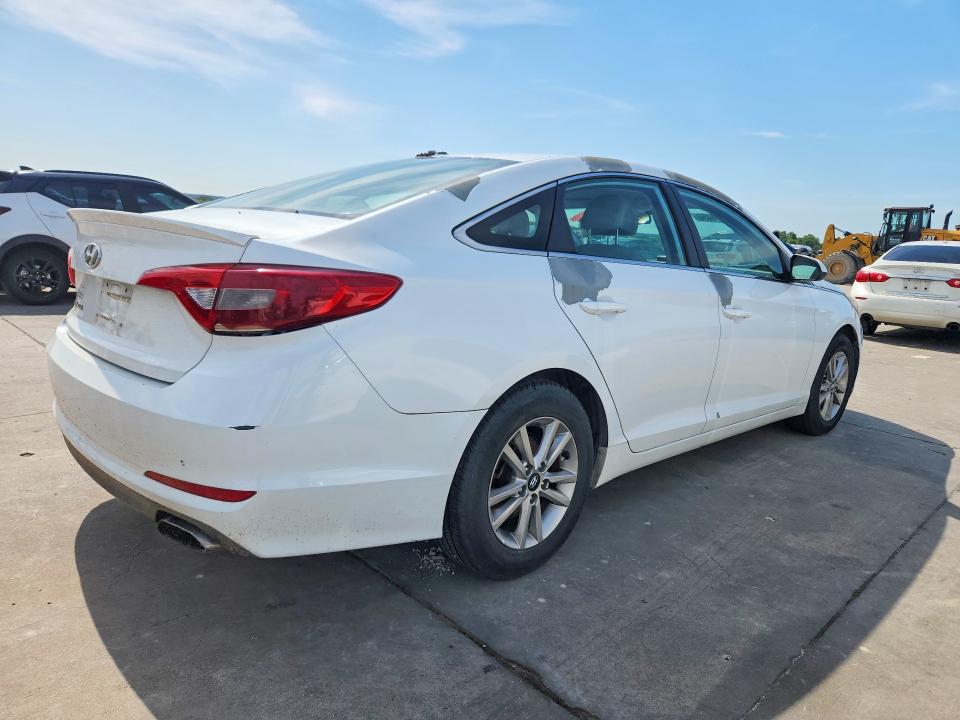2016 Hyundai VIN 5NPE24AF0GH389858 COPART salvage auction — NORMAL WEAR, Mt - Certificate Of Title, sold $875 on 2026-07-02 (photo 3)