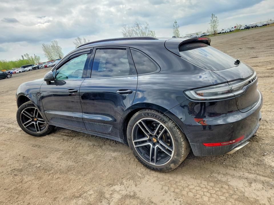 2020 Porsche Macan VIN WP1AA2A50LLB10832 COPART salvage auction — SIDE, Qc - Gravement Accidente, sold $14,300 on 2026-08-04 (photo 2)