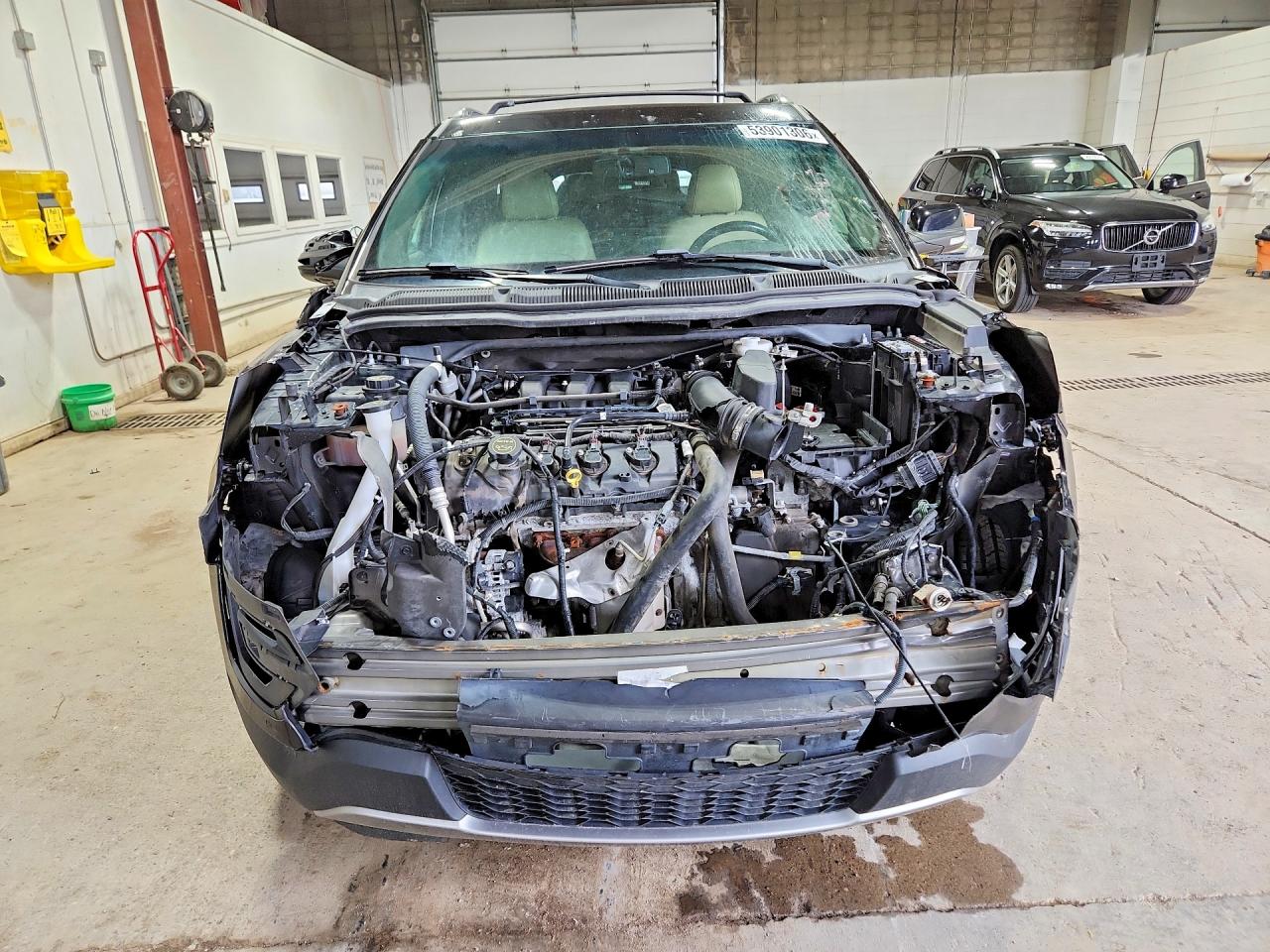 2016 Ford Explorer VIN 1FM5K8D82GGC48357 COPART salvage auction — Front End, IN - DEALER ONLY CLEAN TITLE, sold $375 on 2026-07-02 (photo 5)