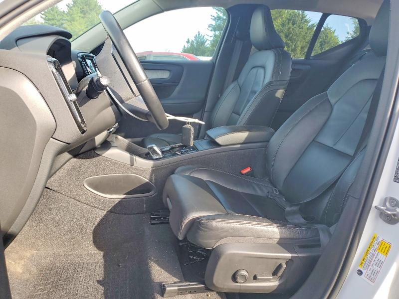 2024 Volvo Xc40 VIN YV4L12UL8R2201427 COPART salvage auction — SIDE, Md - Cert Of Salvage > 75% Damage, sold $250 on 2026-07-27 (photo 7)