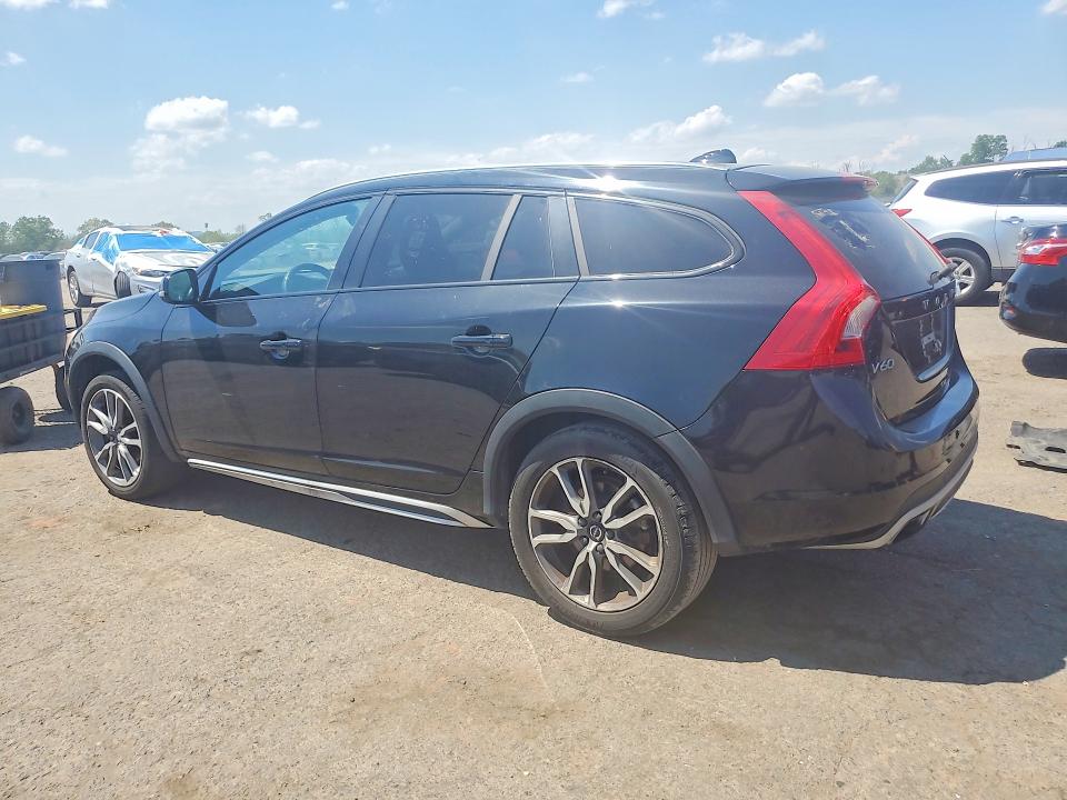 2018 Volvo V60 VIN YV440MWK4J2052882 COPART salvage auction — MECHANICAL, Pa - Cert Of Title (P), sold $3,800 on 2026-07-02 (photo 2)