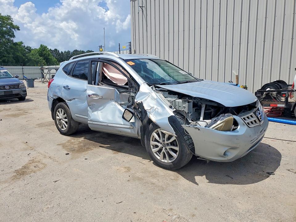 2015 Nissan Rogue VIN JN8AS5MT5FW152804 COPART salvage auction — FRONT END, SC - NON-REB & REM SALVAGE TITLE, sold $200 on 2026-07-27 (photo 4)