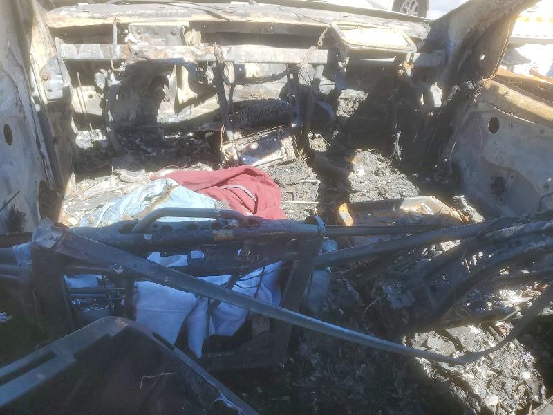 2008 Mercedes-benz Ml-class VIN 4JGBB22E18A410833 COPART salvage auction — INTERIOR BURN, Tn - Non-Repairable Certificate, sold $350 on 2026-07-09 (photo 8)