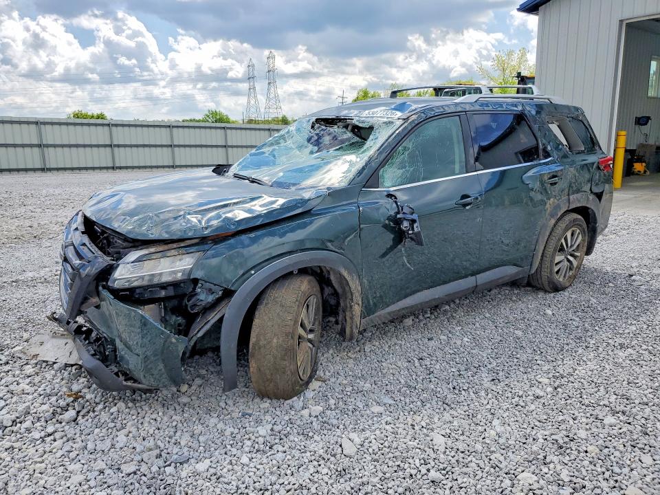 2022 Nissan Pathfinder VIN 5N1DR3CC9NC254807 COPART salvage auction — ROLLOVER, OH - CERT OF TITLE-SALVAGE, sold $2,900 on 2026-07-02 (photo 1)