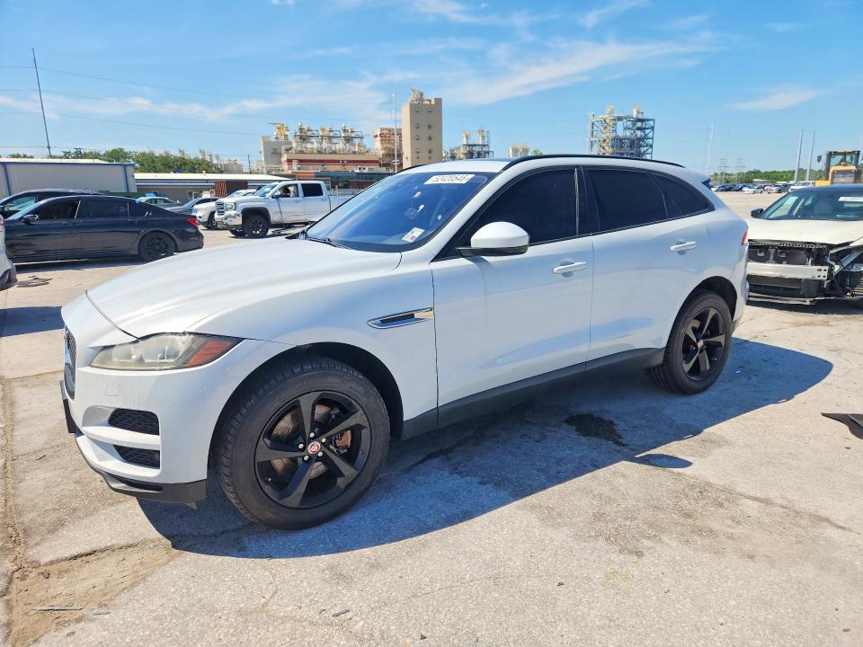 2017 Jaguar F-pace VIN SADCJ2BV1HA069546 COPART salvage auction — MINOR DENT/SCRATCHES, Tx - Salvage Vehicle Title, sold $2,450 on 2026-07-08 (photo 1)