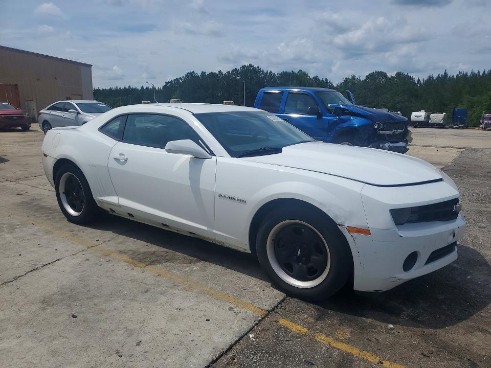 2011 Chevrolet Camaro VIN 2G1FA1ED2B9209573 COPART salvage auction — REAR END, Sc - Cert Of Title-Salvage, sold $825 on 2026-07-03 (photo 4)