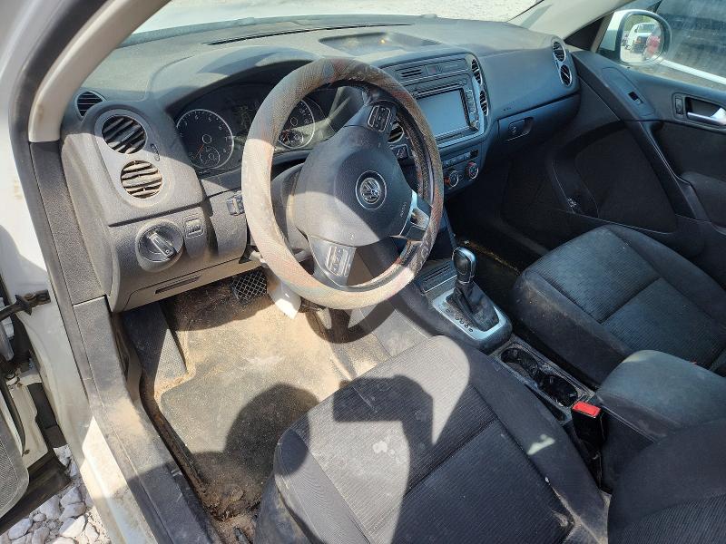 2015 Volkswagen Tiguan VIN WVGBV7AX0FW512888 COPART salvage auction — NORMAL WEAR, Mi - Dealer Only Clean Title, sold $600 on 2026-07-16 (photo 8)