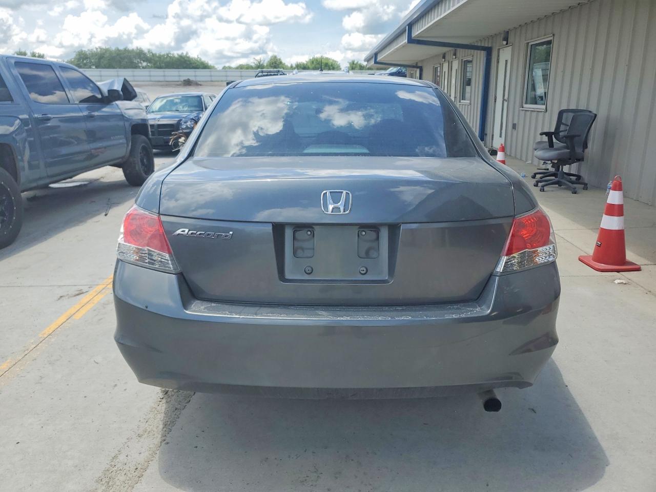 2010 Honda Accord VIN 1HGCP2F30AA071802 COPART salvage auction — Front End, KY - CERT OF TITLE-SALVAGE, sold $325 on 2026-07-02 (photo 6)