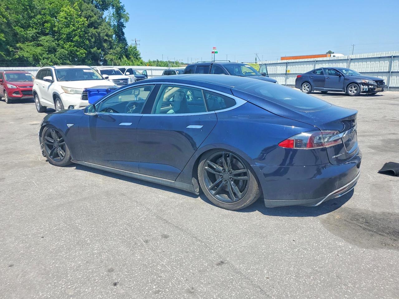 2013 Tesla Model S VIN 5YJSA1AG2DFP12122 COPART salvage auction — Front End, NC - DEALER ONLY CLEAN TITLE (P), sold $2,450 on 2026-07-03 (photo 2)
