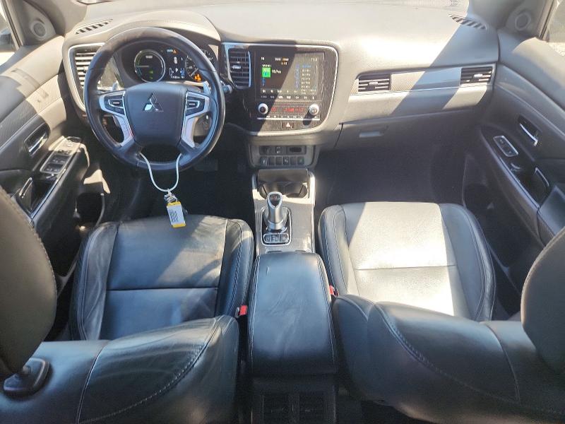 2020 Mitsubishi VIN JA4J24A54LZ038809 COPART salvage auction — MINOR DENT/SCRATCHES, Nc - Dealer Only Clean Title (P), sold $10,900 on 2026-07-29 (photo 8)