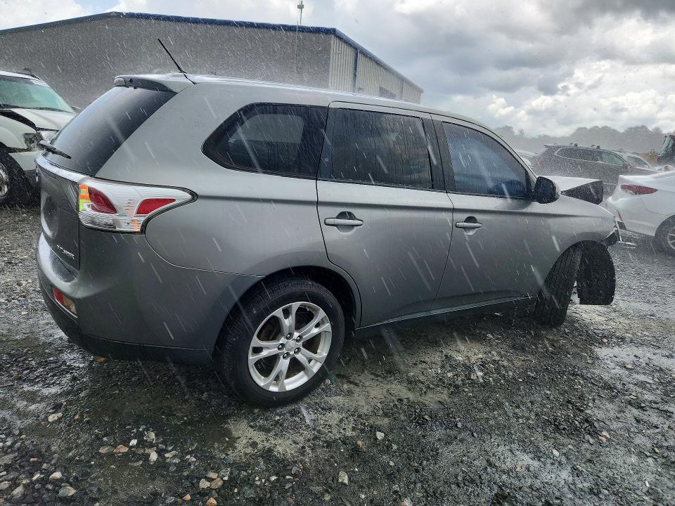 2014 Mitsubishi VIN JA4AD3A37EZ013389 COPART salvage auction — FRONT END, Ga - Cert Of Title-Salvage, sold $400 on 2026-07-09 (photo 3)