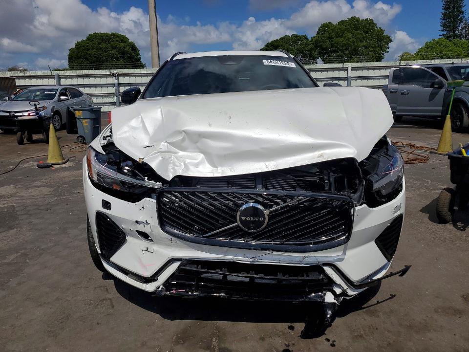 2026 Volvo VIN YV4M12RC3T1448641 COPART salvage auction — FRONT END, FL - CERT OF TITLE SLVG REBUILDABLE, sold $9,300 on 2026-08-10 (photo 5)