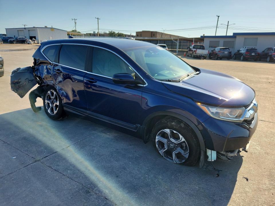 2018 Honda Cr-v VIN 7FARW1H57JE013315 COPART salvage auction — SIDE, Tx - Salvage Vehicle Title, sold $4,600 on 2026-07-20 (photo 4)