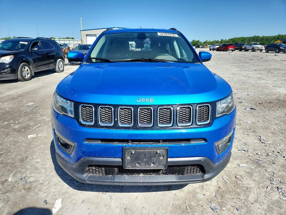 2019 Jeep Compass VIN 3C4NJCBB7KT778062 COPART salvage auction — REAR END, Wv - Salvage Certificate, sold $2,700 on 2026-08-03 (photo 5)