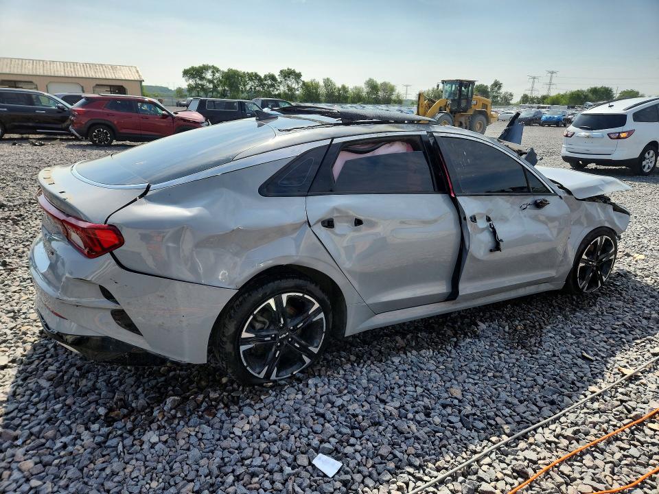 2022 Kia K5 VIN 5XXG64J29NG095314 COPART salvage auction — ROLLOVER, Il - Junking Cert Of A Vehicle, sold $1,500 on 2026-07-20 (photo 3)