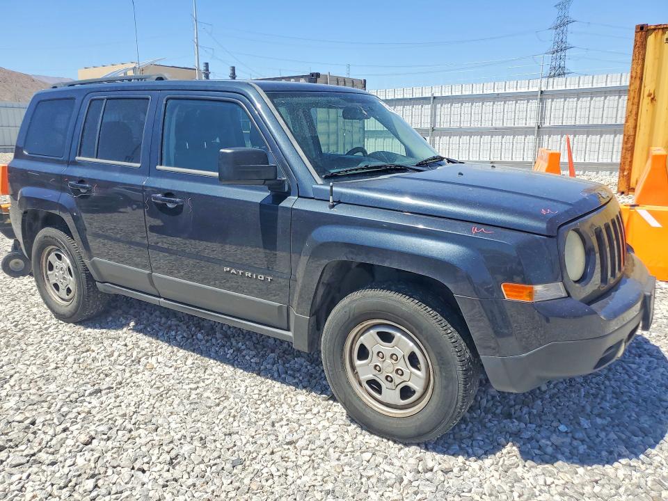 2014 Jeep Liberty (patriot) VIN 1C4NJRBB8ED520503 COPART salvage auction — FRONT END, Nv - Salvage Title, sold $650 on 2026-07-08 (photo 4)