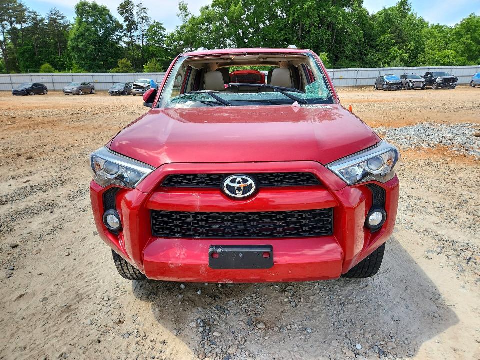 2017 Toyota 4runner VIN JTEBU5JR8H5476188 COPART salvage auction — SIDE, Nc - Salvage Certificate Of Title, sold $8,000 on 2026-07-06 (photo 5)