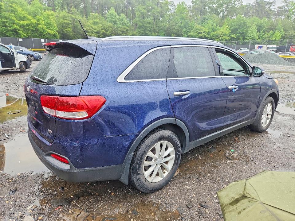2017 Kia Sorento VIN 5XYPG4A33HG322373 COPART salvage auction — VANDALISM, Md - Cert Of Salvage > 75% Damage, sold $2,150 on 2026-07-10 (photo 3)