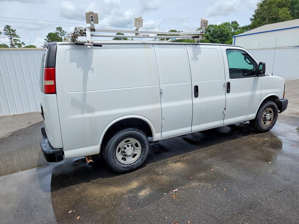 2016 Chevrolet Express VIN 1GCWGAFFXG1280862 COPART salvage auction — MINOR DENT/SCRATCHES, La - Certificate Of Title, sold $4,950 on 2026-07-02 (photo 3)